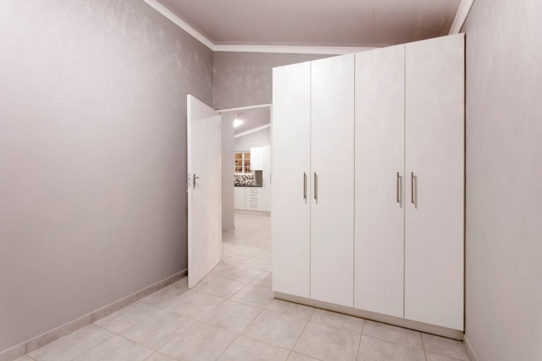 Lambuilt Modular Fourways 16
