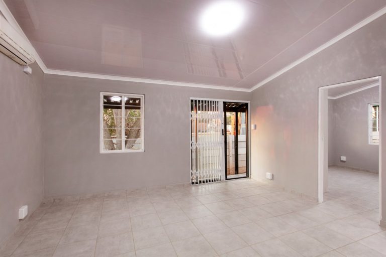 Lambuilt Modular Fourways 6