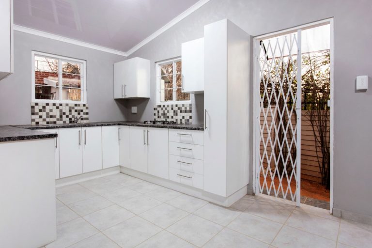 Lambuilt Modular Fourways 1